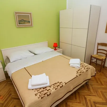 Double Tomica 2 With Balcony 바슈카